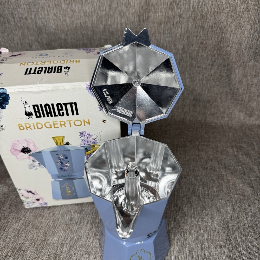 Bialetti Moka Express Bridgerton Iconic stovetop Espresso 6 Cup - Picture 3 of 9